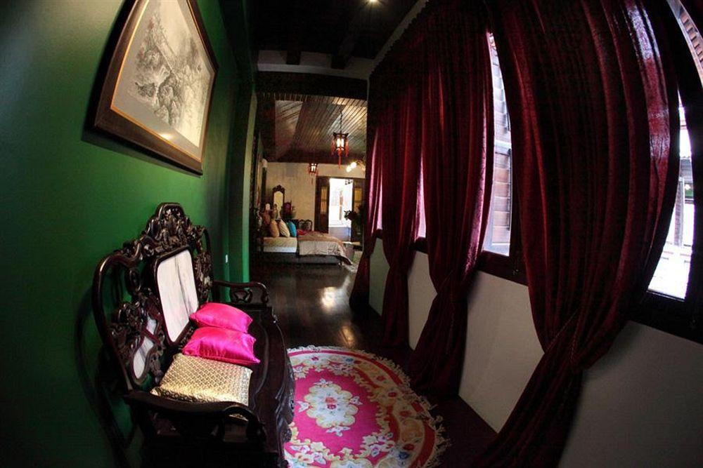 1881 Chong Tian Hotel 乔治敦 外观 照片